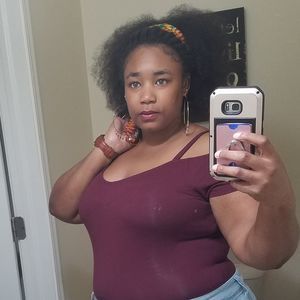 Meet your Posher, Janay